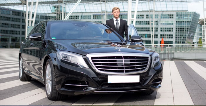 airport transfers woking